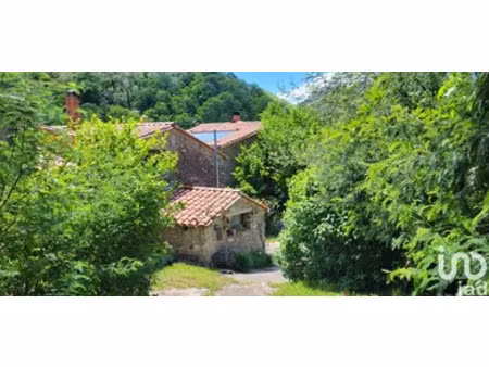 maison à saint-laurent-de-cerdans (66260)
