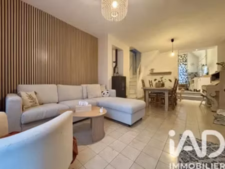 maison de ville à isneauville (76230)