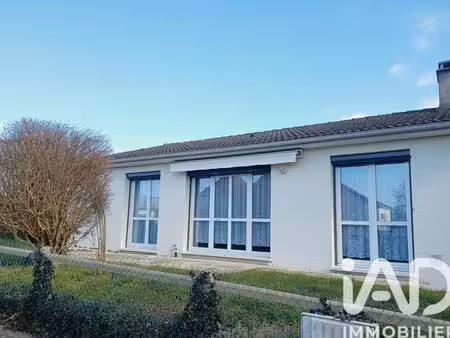 maison de village à val-de-scie (76720)