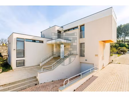 vente maison 7 pièces 248m2 marseille 13eme (13013) - 980000 € - surface privée
