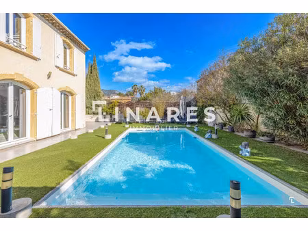 vente maison 5 pièces 162m2 marseille 11eme (13011) - 750000 € - surface privée