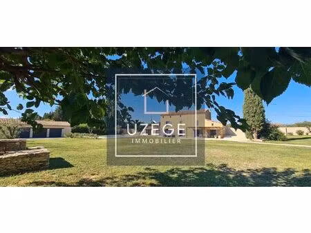 vente maison 7 pièces 192 m² saint-quentin-la-poterie (30700)