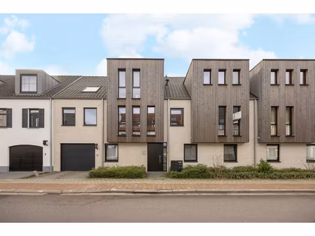 appartement te koop in zoersel met 2 slaapkamers