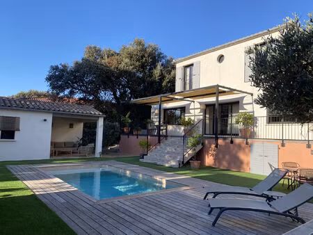 vente maison 5 pièces 200 m² sommières (30250)