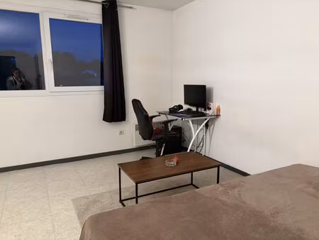 vente appartement 1 pièces 24m2 montpellier (34000) - 70000 € - surface privée