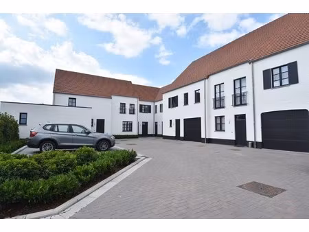 huis te koop in oud-turnhout met 4 slaapkamers