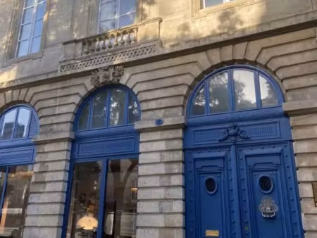 a louer - bureaux 198 m² - bordeaux triangle d'or