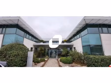 location bureau merignac 33700