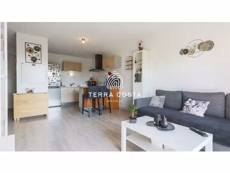 charmant t3 bis en dernier etage