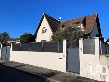 maison traditionnelle à coubron (93470)