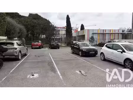 parking à castelnau-le-lez (34170)