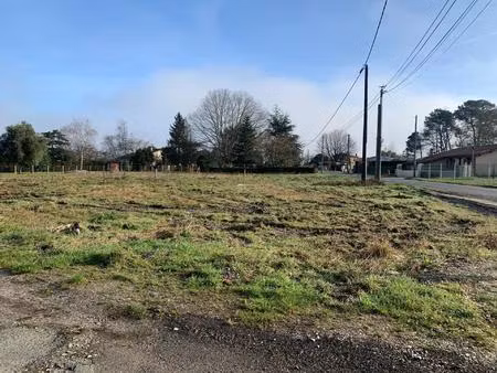 vente terrain 575 m² castelnau-de-médoc (33480)