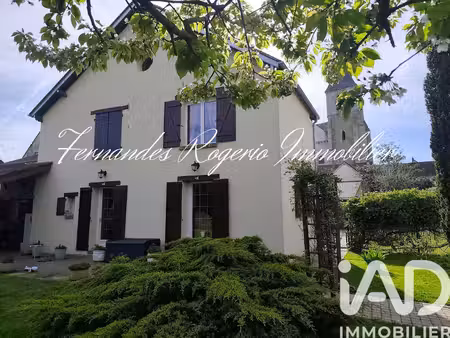 maison traditionnelle à briarres-sur-essonne (45390)
