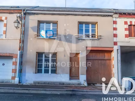 maison de ville à bellegarde (45270)