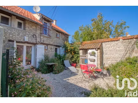 maison de village à césarville-dossainville (45300)