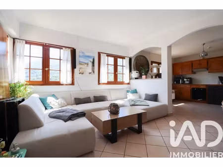 appartement à contes (06390)