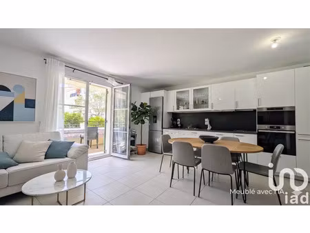 appartement à roquefort-les-pins (06330)