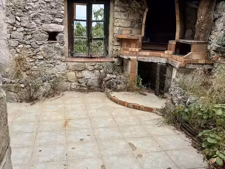 maison de village à le mas (06910)