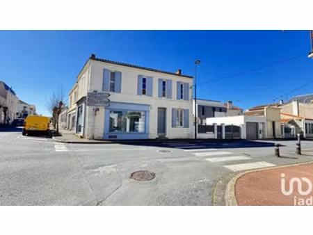boutique/local commercial à fouras (17450)