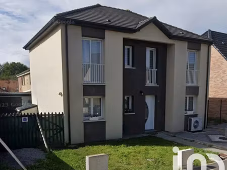 maison à raismes (59590)