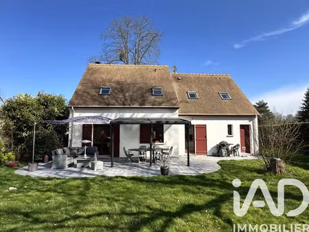 maison traditionnelle à bullion (78830)
