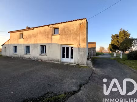 maison de campagne à le poiré-sur-vie (85170)
