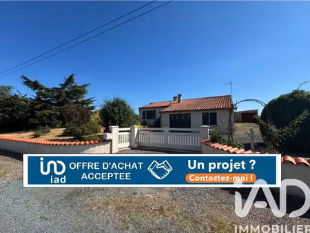 maison de campagne à puy-de-serre (85240)