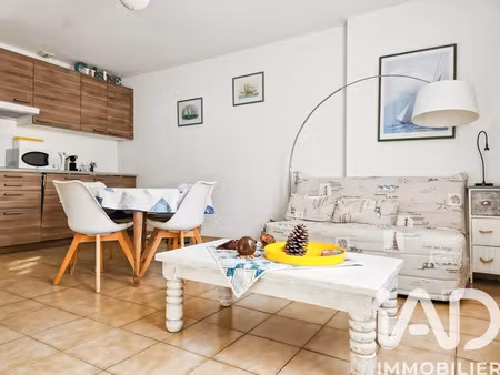appartement à brem-sur-mer (85470)