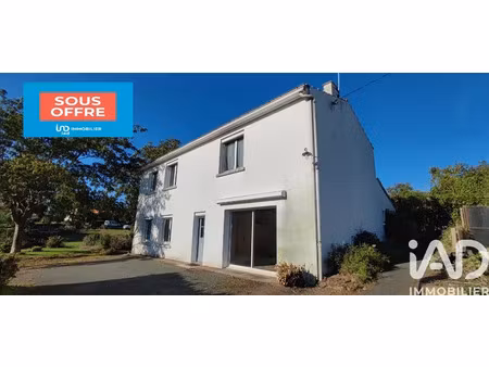 maison à chavagnes-en-paillers (85250)