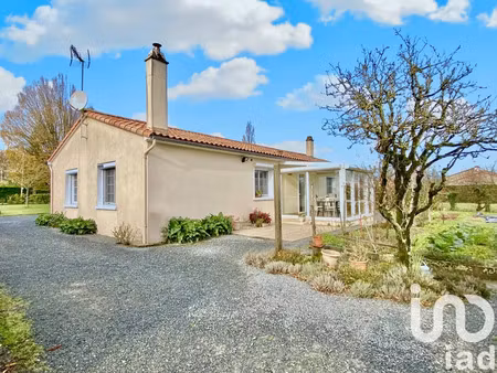maison à vouvant (85120)