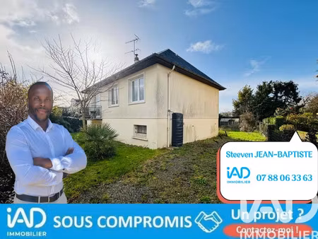 maison de ville à issé (44520)