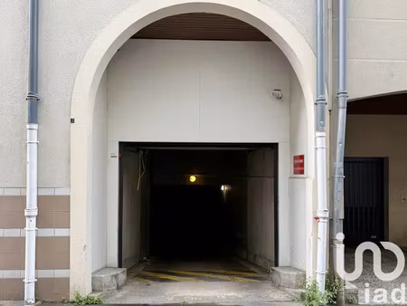 parking à nantes (44100)