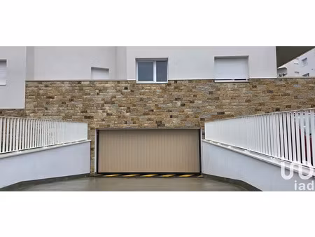 parking à saint-sébastien-sur-loire (44230)