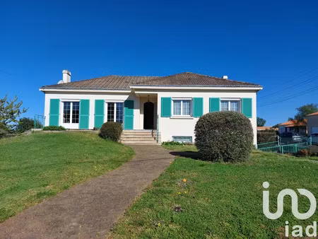 maison à le landreau (44430)