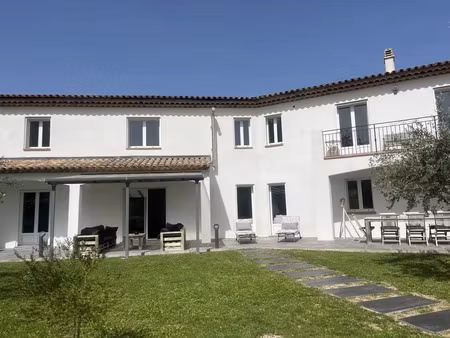 vente maison 15 pièces 473m2 salernes 83690 - 1693000 € - surface privée