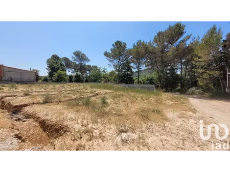 terrain à bâtir à fox-amphoux (83670)