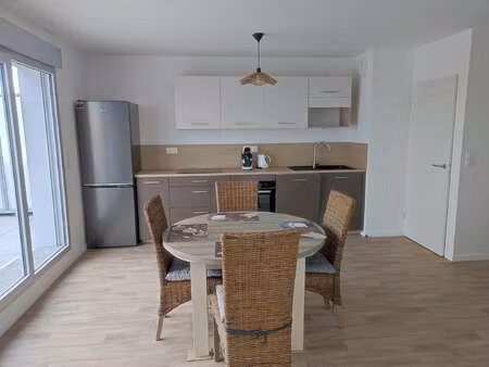 vente appartement 4 pièces à la roche-sur-yon les forges - zone nord-ouest (85000) : à ven