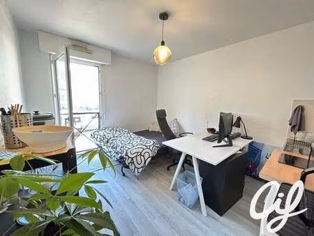 vente appartement t1 à nantes canclaux - mellinet (44000) : à vendre t1 / 18m² nantes canc