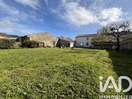 vente maison à aigrefeuille-d'aunis (17290) : à vendre / 179m² aigrefeuille-d'aunis