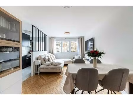 appartement de 4 pièces de 62 m² à levallois-perret