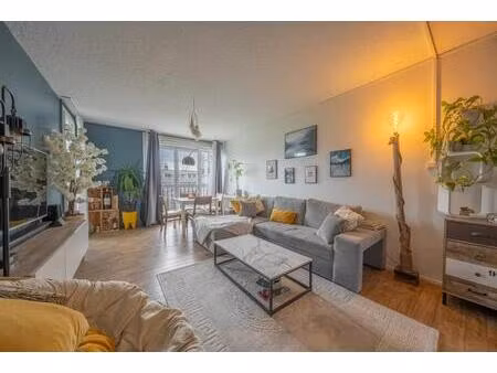 appartement de 3 pièces de 67 m² situé à cenon