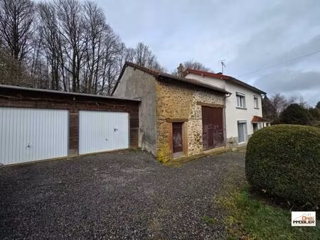 maison avec grange et garages attenant sur terrain clos de 3648m2