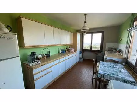 maison de 13 pièces de 251 m² à vollore-ville