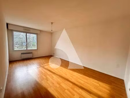 location appartement 2 pièces à nantes saint-felix (44000) : à louer 2 pièces / 48m² nante