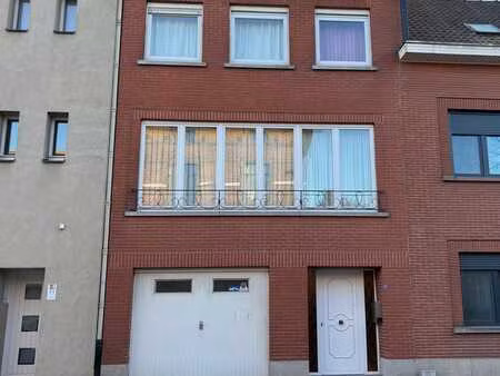 ** faire offre à partir de 409 000 eur**