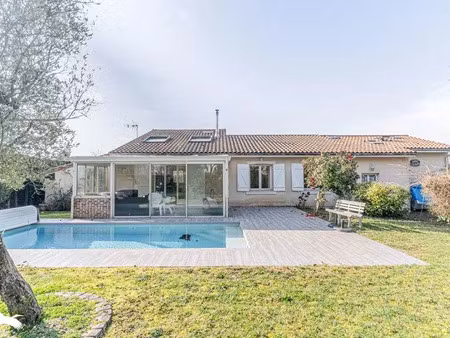 vente maison 7 pièces 170 m² à le haillan (33185)  530 400 €