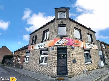 immeuble commercial (friture) avec appartement