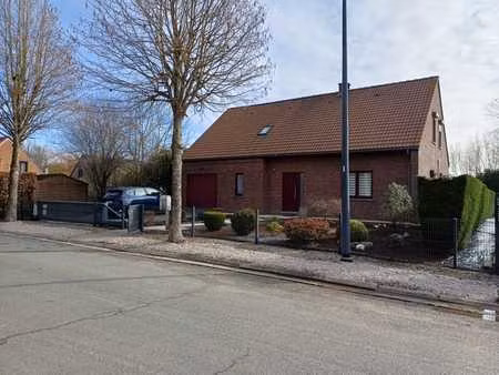 maison 5 ch. à saint-symphorien  jardin agréable