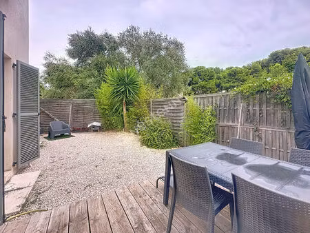 maison contemporaine type 4 à sanary sur mer au calme absolut