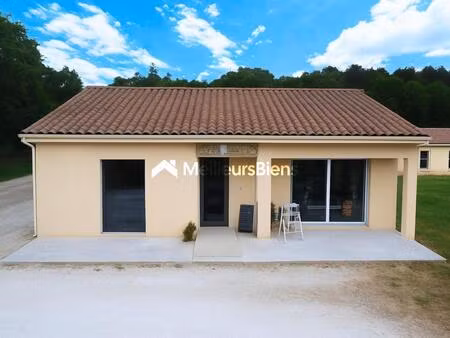 murs commerciaux – douville (24140)